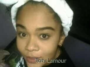 Toty_Lamour
