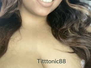 Titttonic88